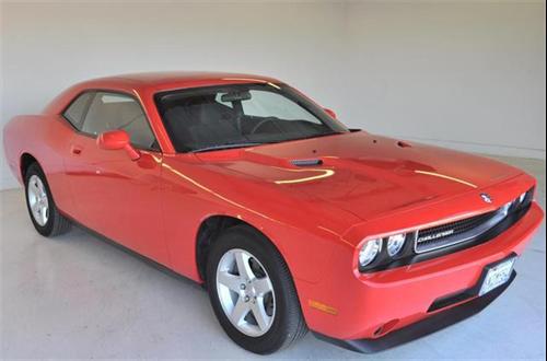 Dodge Challenger 2010 photo 2