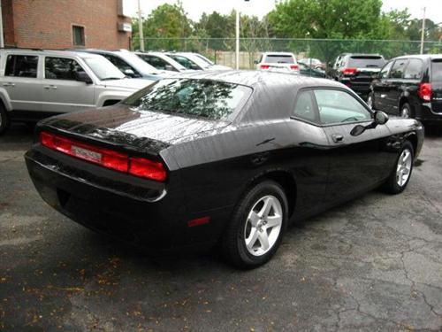Dodge Challenger 2010 photo 4