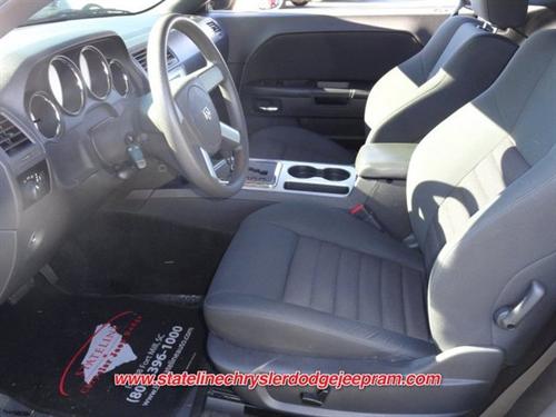 Dodge Challenger 2010 photo 3