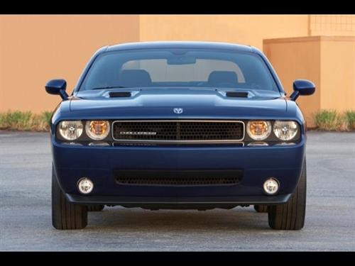 Dodge Challenger 2010 photo 3
