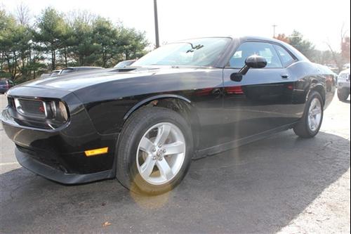 Dodge Challenger 2010 photo 2