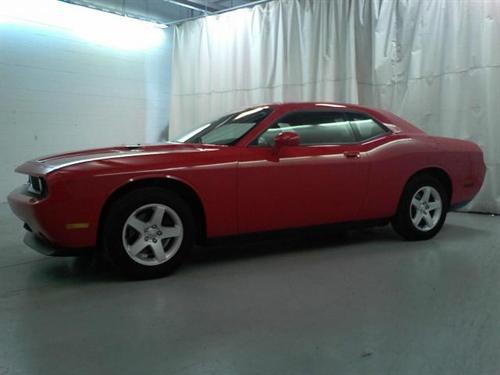 Dodge Challenger 2010 photo 2