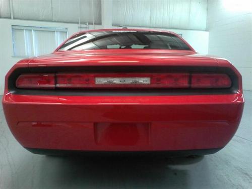 Dodge Challenger 2010 photo 5