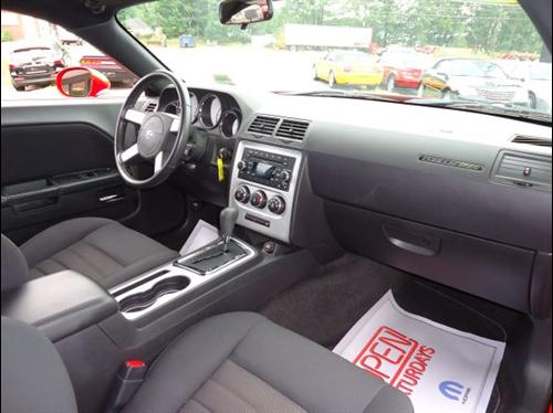 Dodge Challenger 2010 photo 1