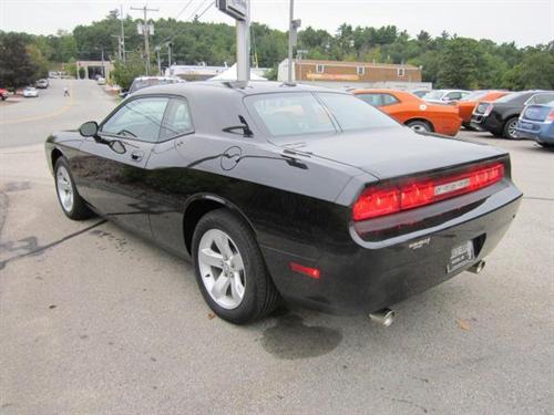 Dodge Challenger 2010 photo 4
