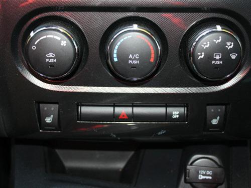 Dodge Challenger 2010 photo 5