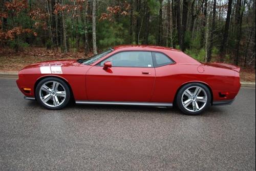 Dodge Challenger 2010 photo 2