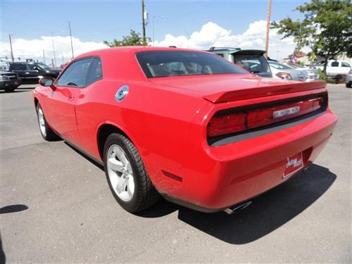 Dodge Challenger 2010 photo 3