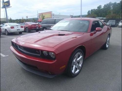 Dodge Challenger 2010 photo 2