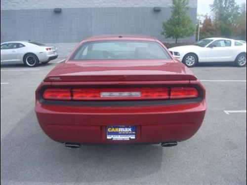 Dodge Challenger 2010 photo 5