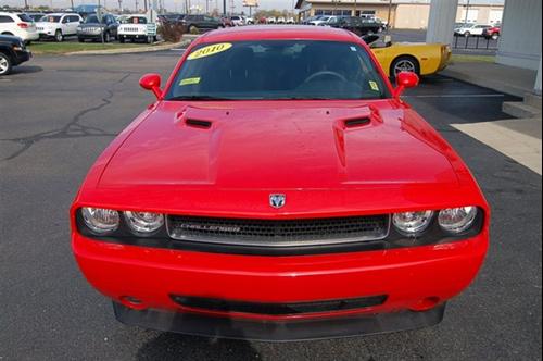 Dodge Challenger 2010 photo 1