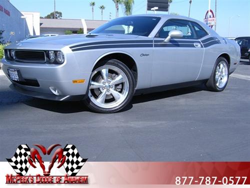 Dodge Challenger 2010 photo 3