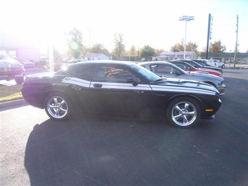 Dodge Challenger 2010 photo 1