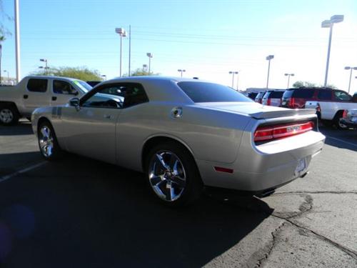Dodge Challenger 2010 photo 3