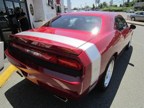 Dodge Challenger 2010 photo 4