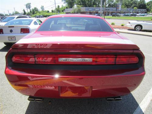 Dodge Challenger 2010 photo 5