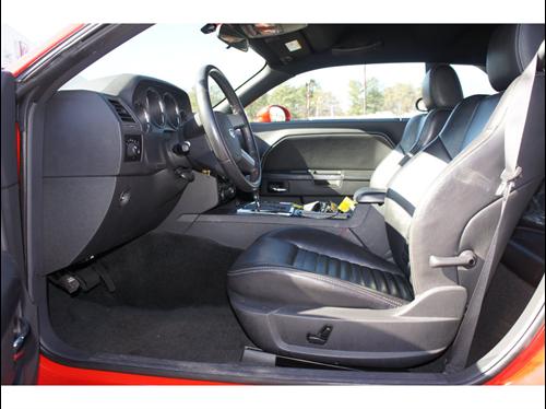 Dodge Challenger 2010 photo 5