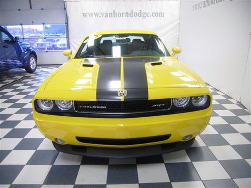 Dodge Challenger 2010 photo 3