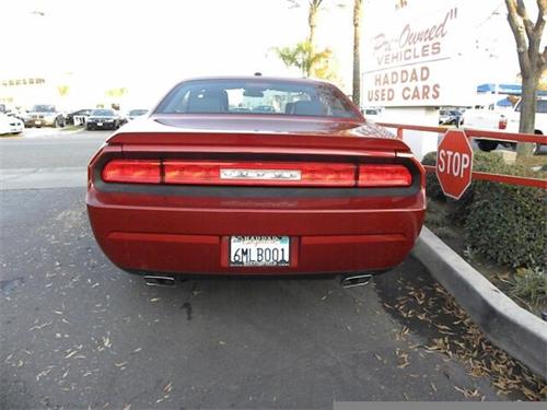 Dodge Challenger 2010 photo 1