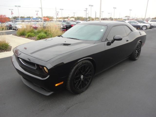 Dodge Challenger 2010 photo 1