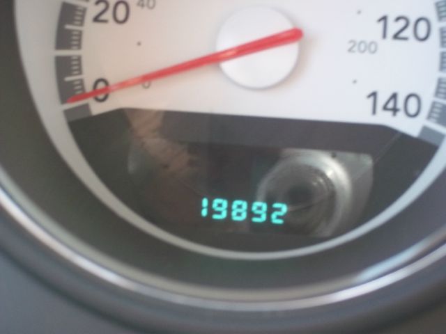 Dodge Challenger 2010 photo 13