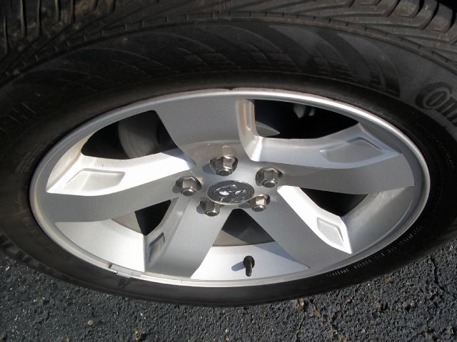 Dodge Challenger 2010 photo 5