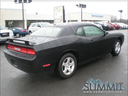 Dodge Challenger 2010 photo 2