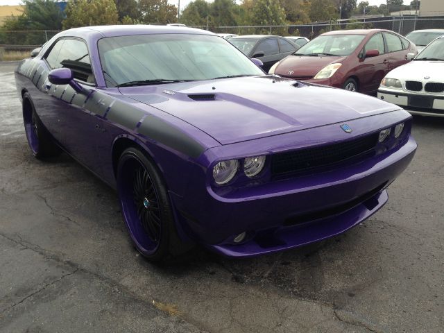 Dodge Challenger 2010 photo 2