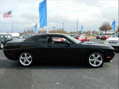 Dodge Challenger 2010 photo 5