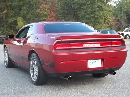 Dodge Challenger 2010 photo 3