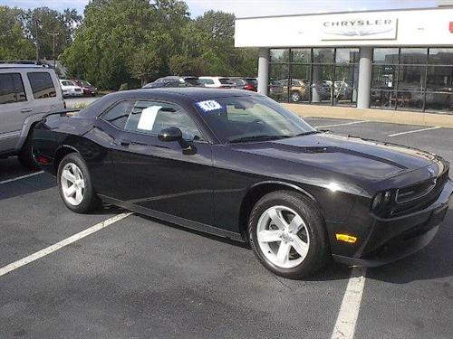 Dodge Challenger 2010 photo 2