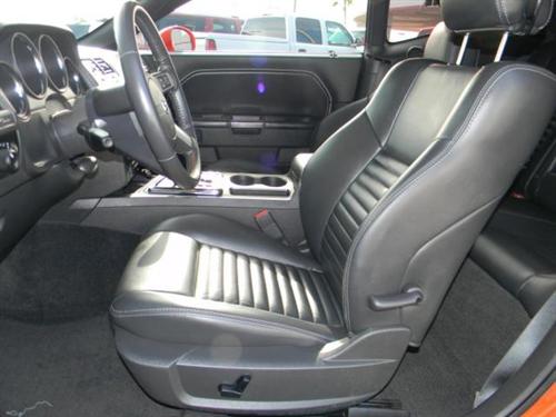 Dodge Challenger 2010 photo 5