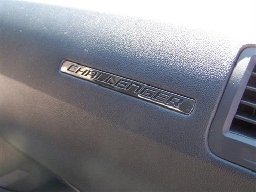 Dodge Challenger 2010 photo 1