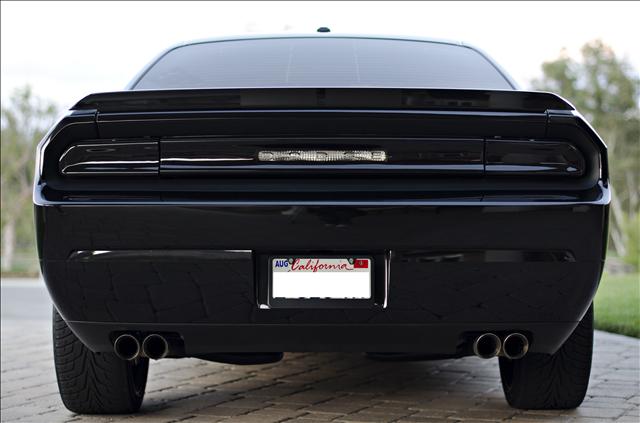Dodge Challenger 2010 photo 2