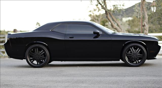 Dodge Challenger 2010 photo 4