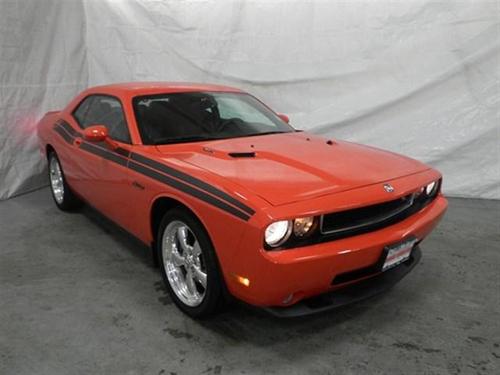 Dodge Challenger 2010 photo 3
