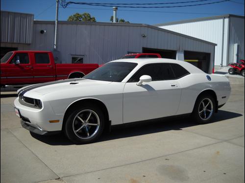 Dodge Challenger 2010 photo 1
