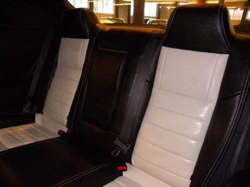 Dodge Challenger 2010 photo 3