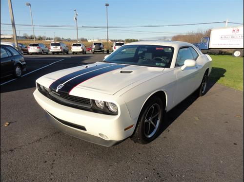 Dodge Challenger 2010 photo 1