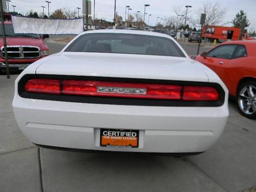 Dodge Challenger 2010 photo 1