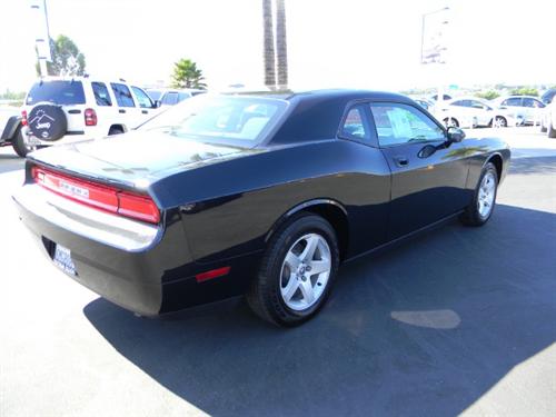 Dodge Challenger 2010 photo 1