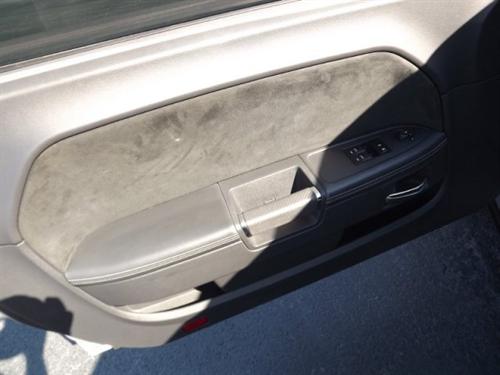 Dodge Challenger 2010 photo 1