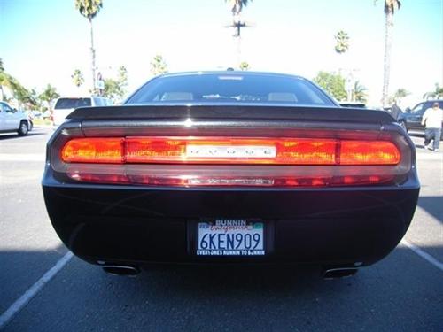 Dodge Challenger 2010 photo 3