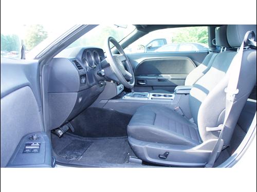 Dodge Challenger 2010 photo 5