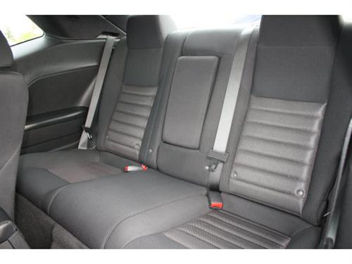 Dodge Challenger 2010 photo 4