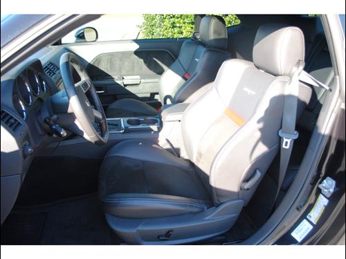 Dodge Challenger 2010 photo 5