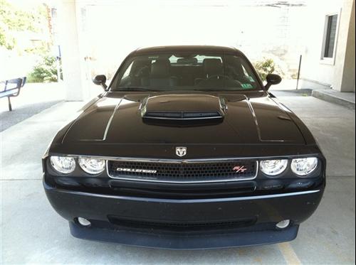 Dodge Challenger 2010 photo 2