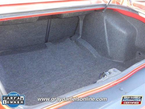 Dodge Challenger 2010 photo 3