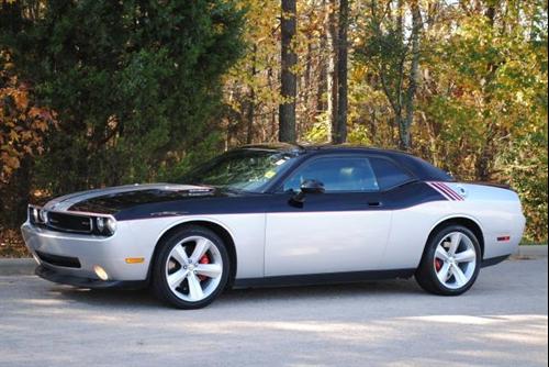 Dodge Challenger 2010 photo 3