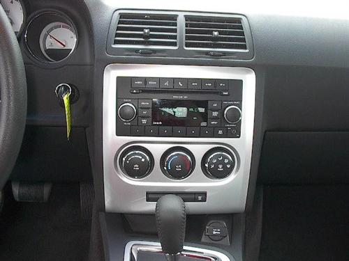 Dodge Challenger 2010 photo 4